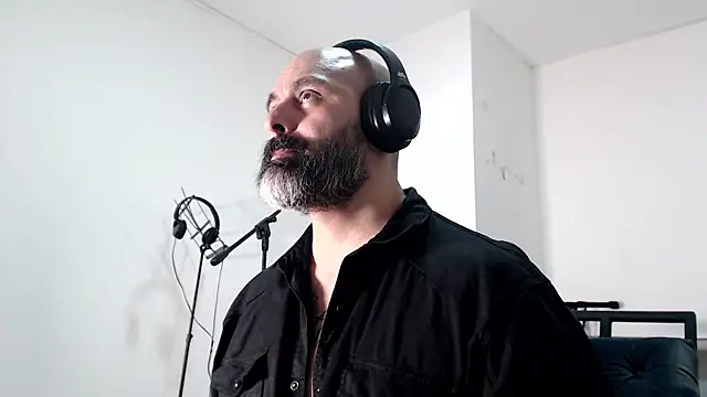 Gabriel Harmant online show from 03/21/25, 04:06