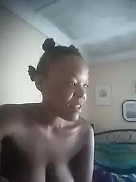 Snapshot of Feathergal69_ chatting on 12/19/24, 05:51 Feathergal69 online show from 12/19/24, 05:51