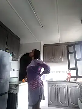 Snapshot of Feathergal69_ chatting on 10/09/25, 02:06 Feathergal69 online show from 10/09/25, 02:06