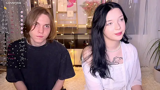 EmmaKittyCat online show from 11/27/25, 06:52