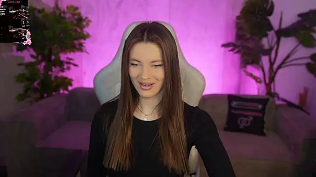 Julia  Star  online show from 03/26/26, 03:54