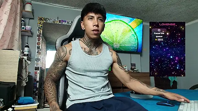 Nickhot0609 online show from 02/13/26, 09:37