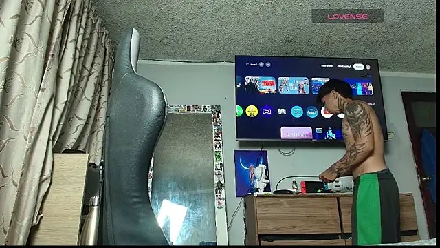 Nickhot0609 online show from 01/15/26, 03:21