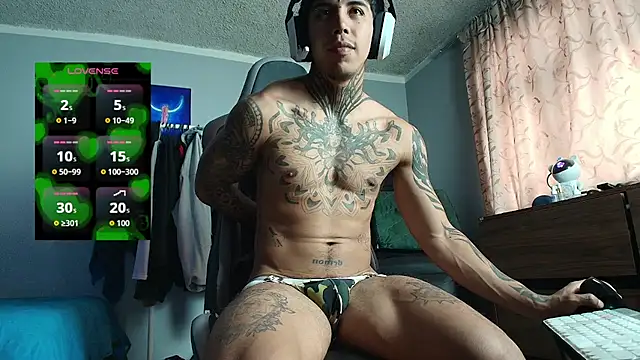 Nickhot0609 online show from 04/13/26, 07:18