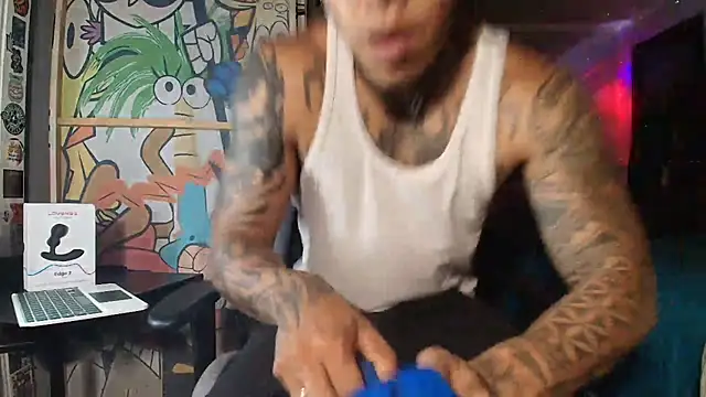 Nickhot0609 online show from 09/13/25, 03:06