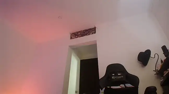 Madame Shein  online show from 02/19/25, 01:50