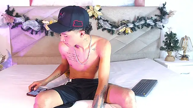 Edward Milleer online show from 12/07/24, 06:15