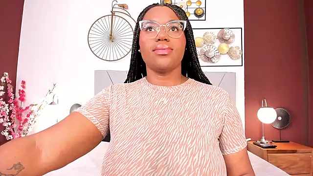 Makena gh online show from 09/22/25, 03:34