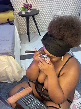 Makena gh online show from 03/10/25, 07:33