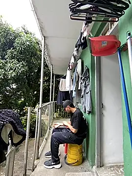 Jestebanano online show from 05/18/26, 09:41