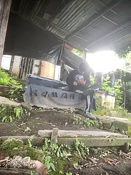 Jestebanano online show from 04/21/26, 12:23