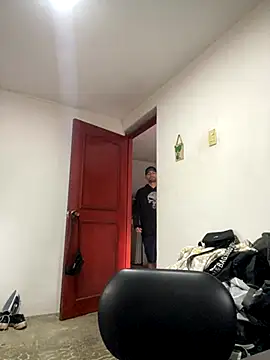 Jestebanano online show from 10/22/25, 12:26