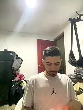 Jestebanano online show from 01/06/26, 03:32