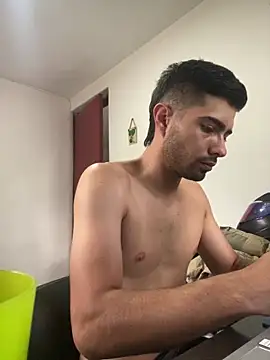 Jestebanano online show from 10/30/25, 09:22