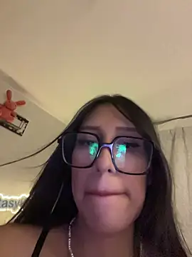 AleFantasy0001 online show from 03/17/26, 04:04