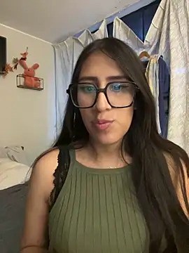 AleFantasy0001 online show from 11/09/25, 04:16