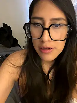 AleFantasy0001 online show from 10/22/25, 09:24