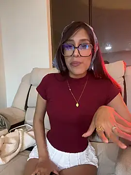 AleFantasy0001 online show from 05/23/26, 01:37