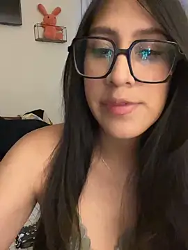 AleFantasy0001 online show from 11/15/25, 04:27