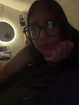 AleFantasy0001 online show from 03/22/26, 03:54
