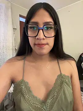 AleFantasy0001 online show from 02/02/26, 07:46