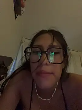 AleFantasy0001 online show from 03/16/26, 02:52
