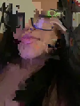 AleFantasy0001 online show from 12/03/25, 05:56