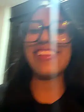 AleFantasy0001 online show from 11/27/25, 04:46