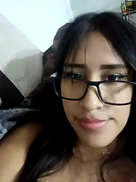 Snapshot of AleFantasy0001 chatting on 03/01/25, 02:59 AleFantasy0001 online show from 03/01/25, 02:59