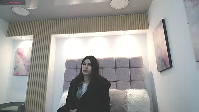 Snapshot of Melodi_Roux chatting on 07/02/26, 12:55 Melodi Roux online show from 07/02/26, 12:55