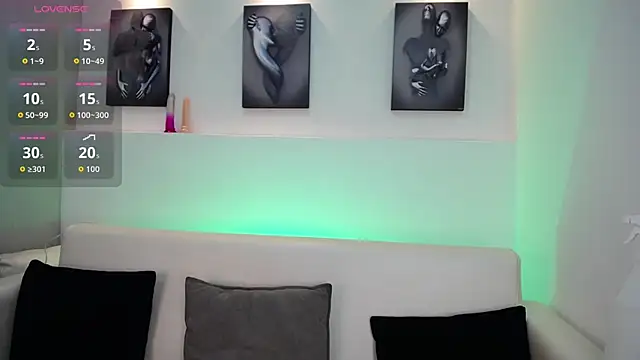 Melodi Roux online show from 02/08/26, 12:58