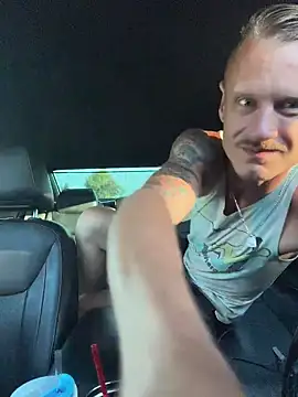 Snapshot of Slammyboy chatting on 06/16/26, 02:22 Slammyboy online show from 06/16/26, 02:22