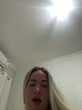 andressagdias online show from 09/26/25, 06:42