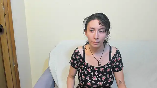 Snapshot of Electraa_fox chatting on 09/17/25, 03:41 Electraa fox online show from 09/17/25, 03:41