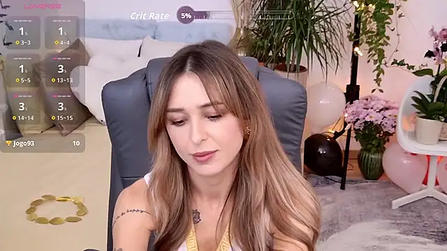 Sophie Enzo online show from 10/27/25, 10:00