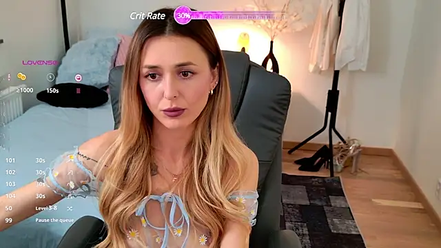 Snapshot of Sophie_Enzo chatting on 02/21/25, 09:43 Sophie Enzo online show from 02/21/25, 09:43