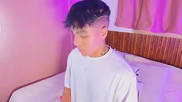 kiing azahell online show from 03/09/26, 09:40