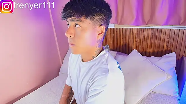 kiing azahell online show from 03/31/26, 01:40