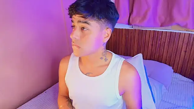 kiing azahell online show from 12/16/25, 02:49