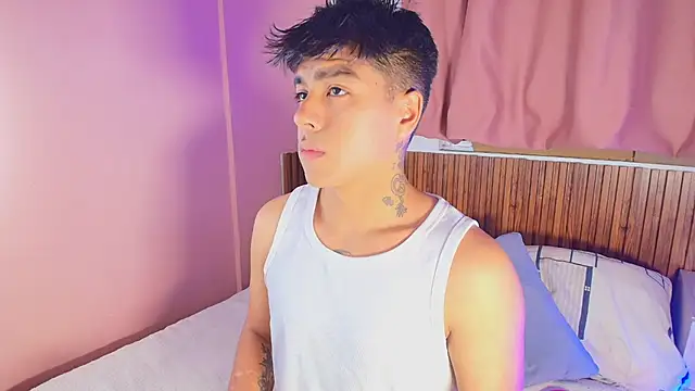 kiing azahell online show from 03/19/26, 02:11