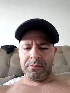 Marciogrei online show from 10/30/25, 08:50