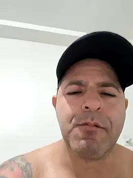 Snapshot of Marciogrei chatting on 09/10/25, 11:04 Marciogrei online show from 09/10/25, 11:04