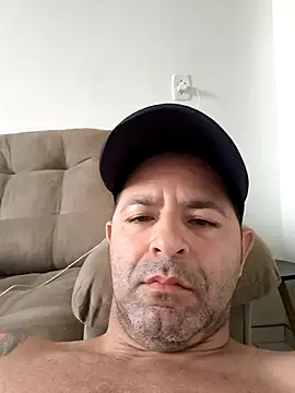 Snapshot of Marciogrei chatting on 10/06/25, 06:52 Marciogrei online show from 10/06/25, 06:52