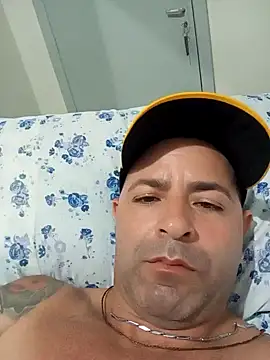 Snapshot of Marciogrei chatting on 12/27/24, 11:31 Marciogrei online show from 12/27/24, 11:31