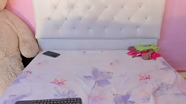 EvelynSweet1 online show from 02/28/25, 11:03