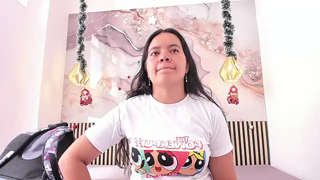 EvelynSweet1 online show from 12/17/25, 07:19