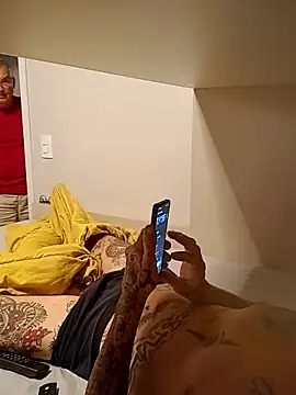 rolesexy online show from 11/26/25, 02:33