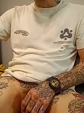 rolesexy online show from 09/19/25, 02:04