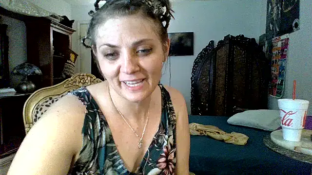 sophiarica online show from 03/25/26, 10:08