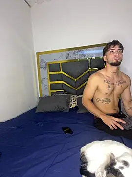 Snapshot of MattDevon chatting on 09/25/25, 11:33 MattDevon online show from 09/25/25, 11:33